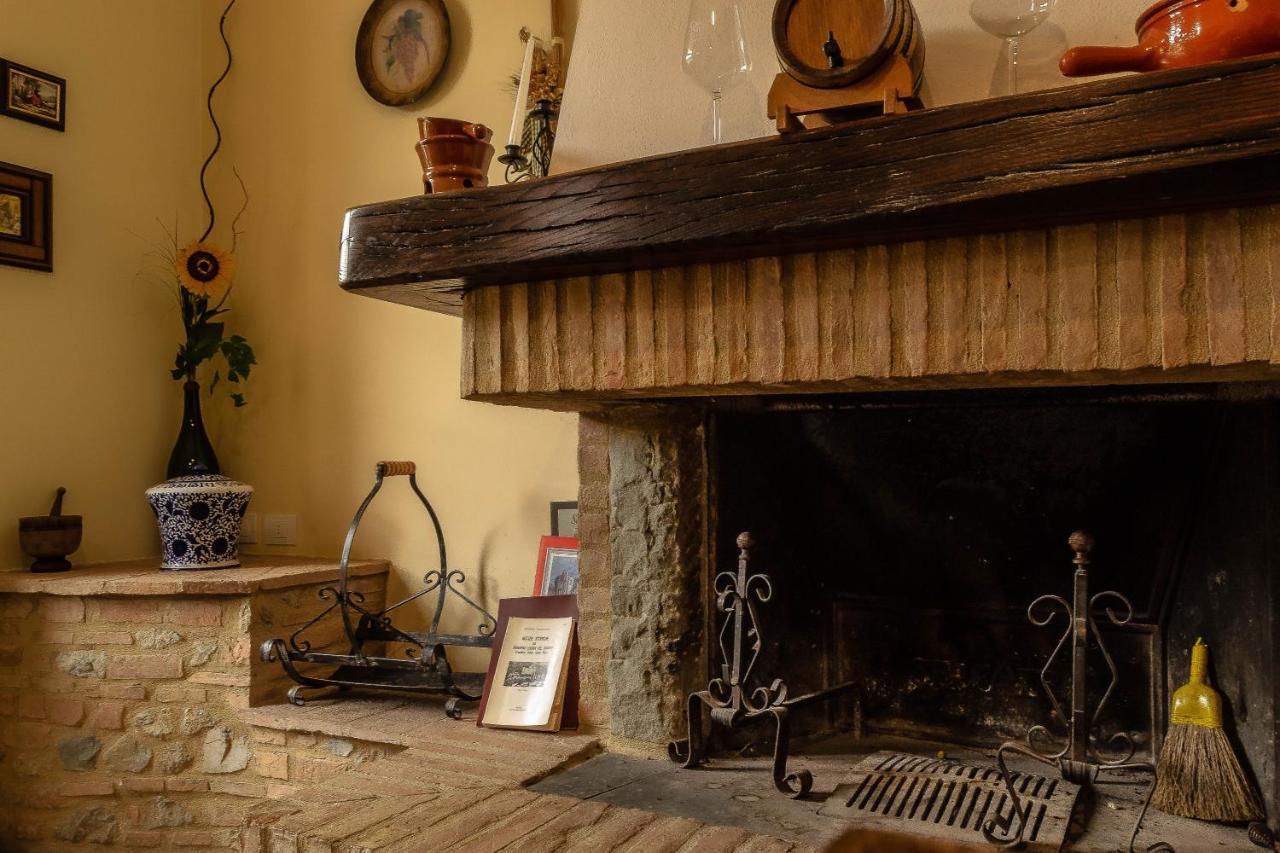 Agriturismo L'Olmo San Gimignano Kültér fotó